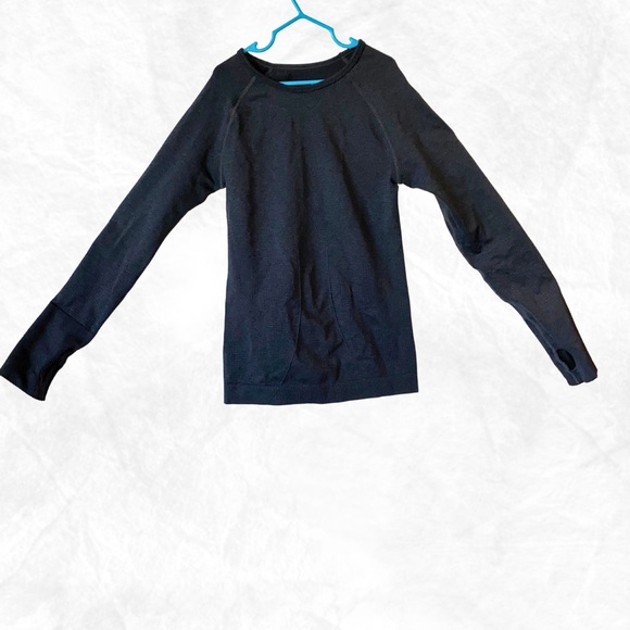 ✨FREE WITH ANY $30 PURCHASE✨ Workout Long Sleeve Shirts for Gym Yoga Running Top - Picture 6 of 11